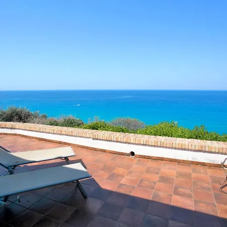 Sulla Scogliera By Interhome